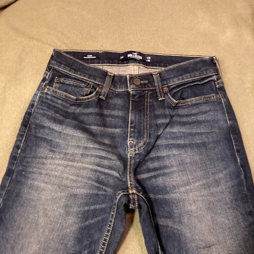 NWOT Hollister Taper Epic Flex Men's Denim Jeans 28 x 30 (#16)